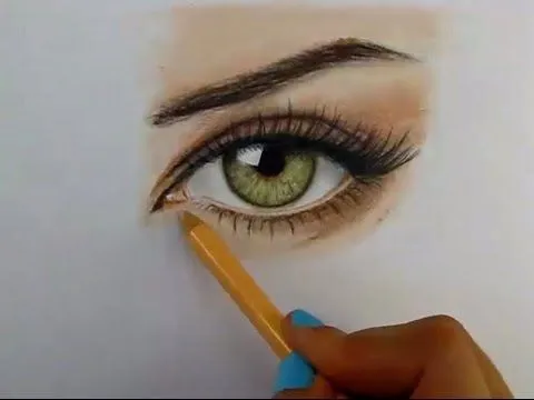 Tutorial: Cómo dibujar ojos con lápices de colores - YouTube