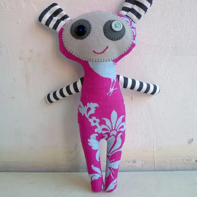 Tutorial: Cómo hacer un muñeco de trapo | Handmade Crafts