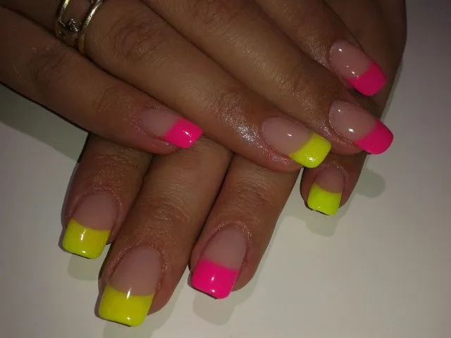 Uñas de acrilico de colores neon - Imagui