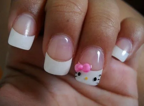 Uñas de Hello Kitty