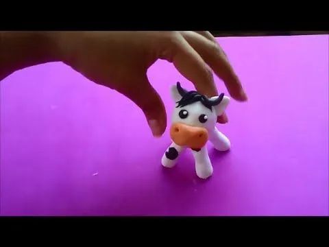 Como hacer una vaca en porcelanicron - YouTube