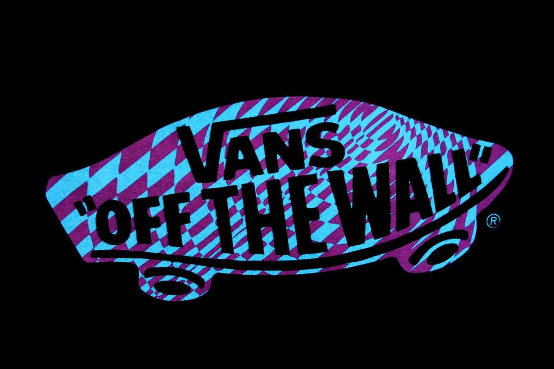 VANS - off the wall by ~inge80 on deviantART VANS - off the wall by ~inge80 on deviantART