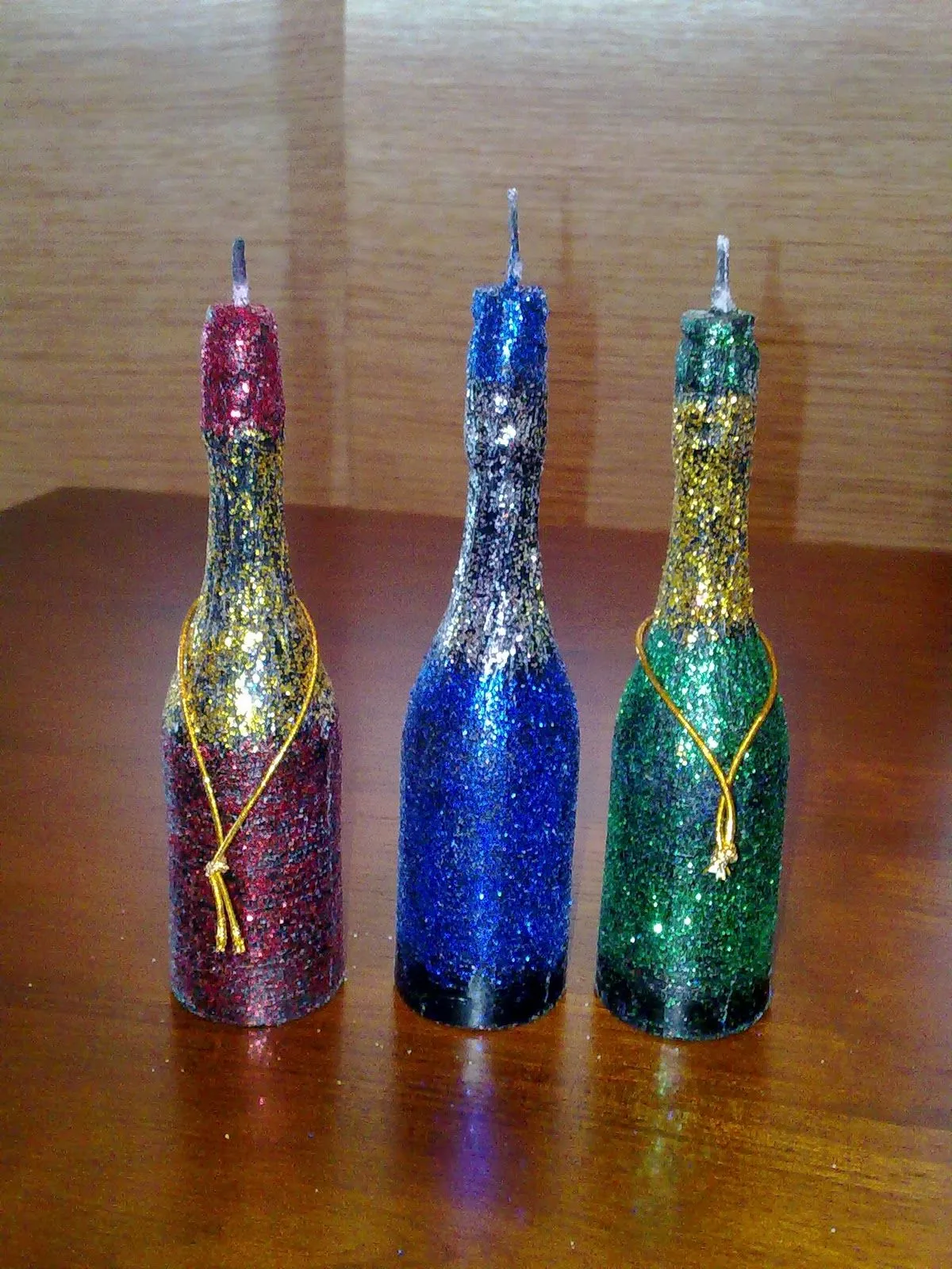velas decorativas: velas mini botellas de champaña decoradas manual velas decorativas: velas mini botellas de champaña decoradas manual