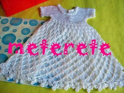 De meterete: VESTIDO para beba o nena en sedabril De meterete: VESTIDO para beba o nena en sedabril