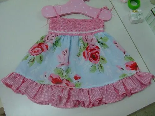 Vestido Baby Dress ,com detalhe em crochet - a photo on Flickriver