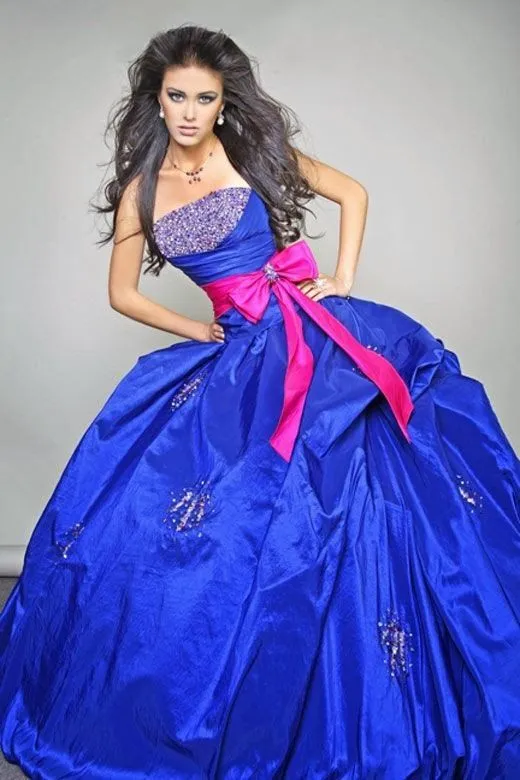 Imagenes de vestidos de 15 años los mas bonitos del mundo - Imagui