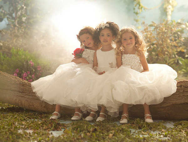 Vestidos de niñas para bodas: Tendencia 2012-2013 | Planeta Niñas