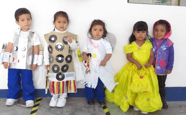 Vestimenta de reciclaje para niños de primaria - Imagui