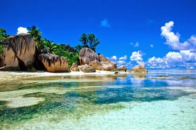 Los Viajes de Domi: Las 10 Islas Más Paradisíacas del Mundo