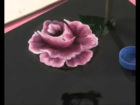VER VIDEO > Pintar rosas y hojas - Pinceladas - Silvia Mongelos