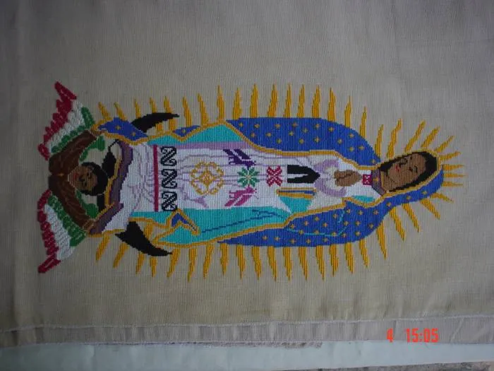Bordados en punto de cruz de la Virgen de Guadalupe - Imagui