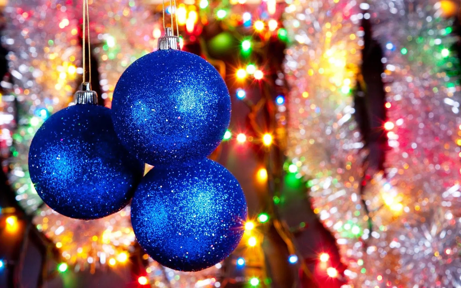 wallpapernarium: Tres bolas de navidad azules