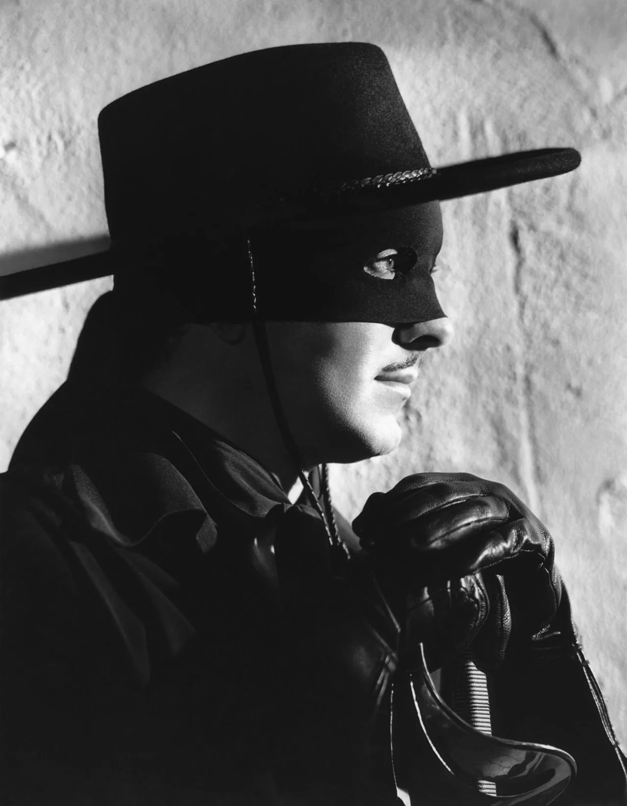 Weekly Classics: The Mark of Zorro - Blogs - DAWN.