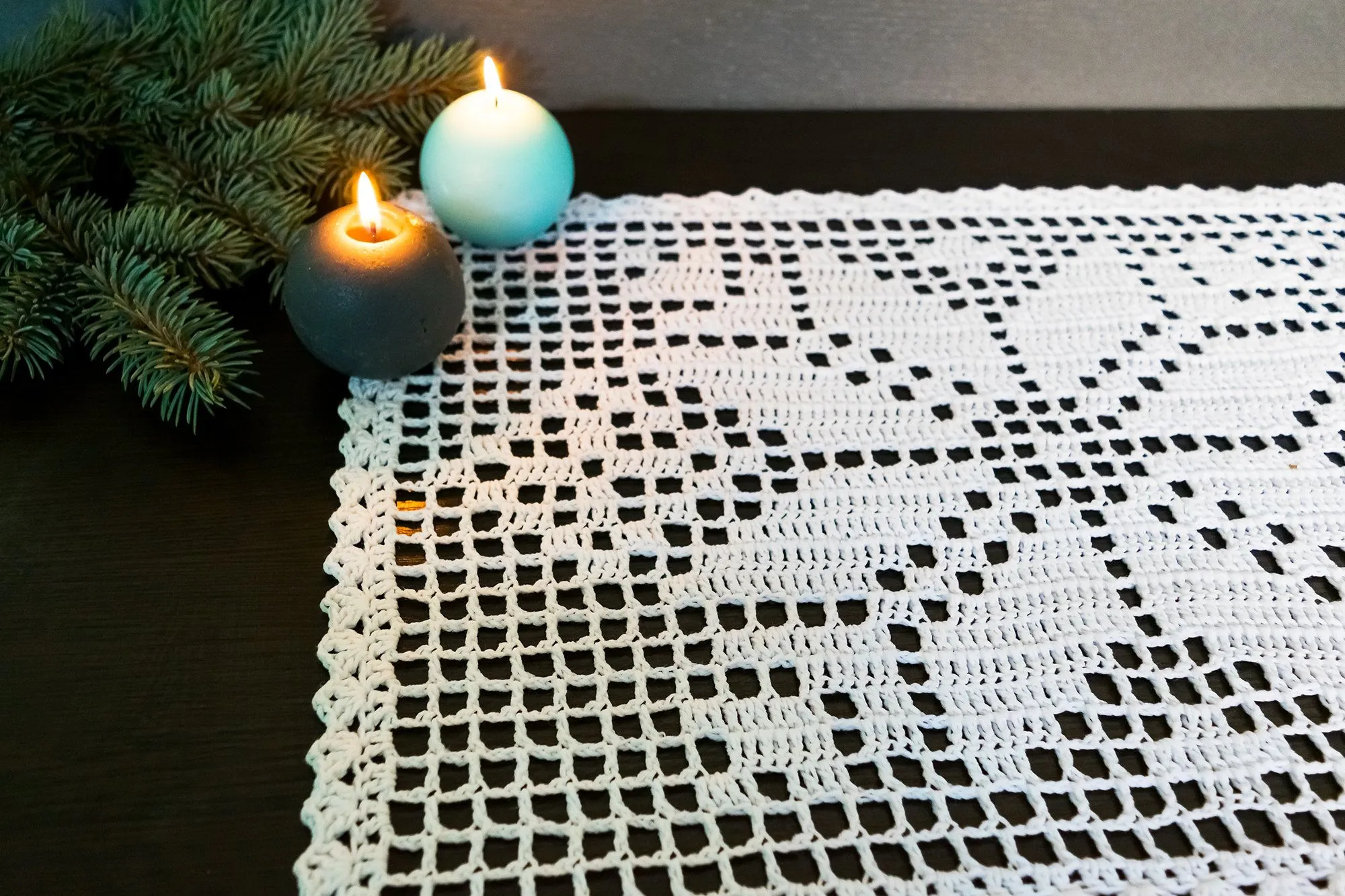 White Christmas Crochet Table Runner. Christmas Tablecloth. - Etsy