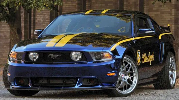 www.ala13.com • Ver Tema - Ford Mustang "Blue Angels"