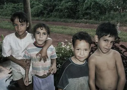 Yadira Escobar » NIÑOS CAMPESINOS EN CUBA