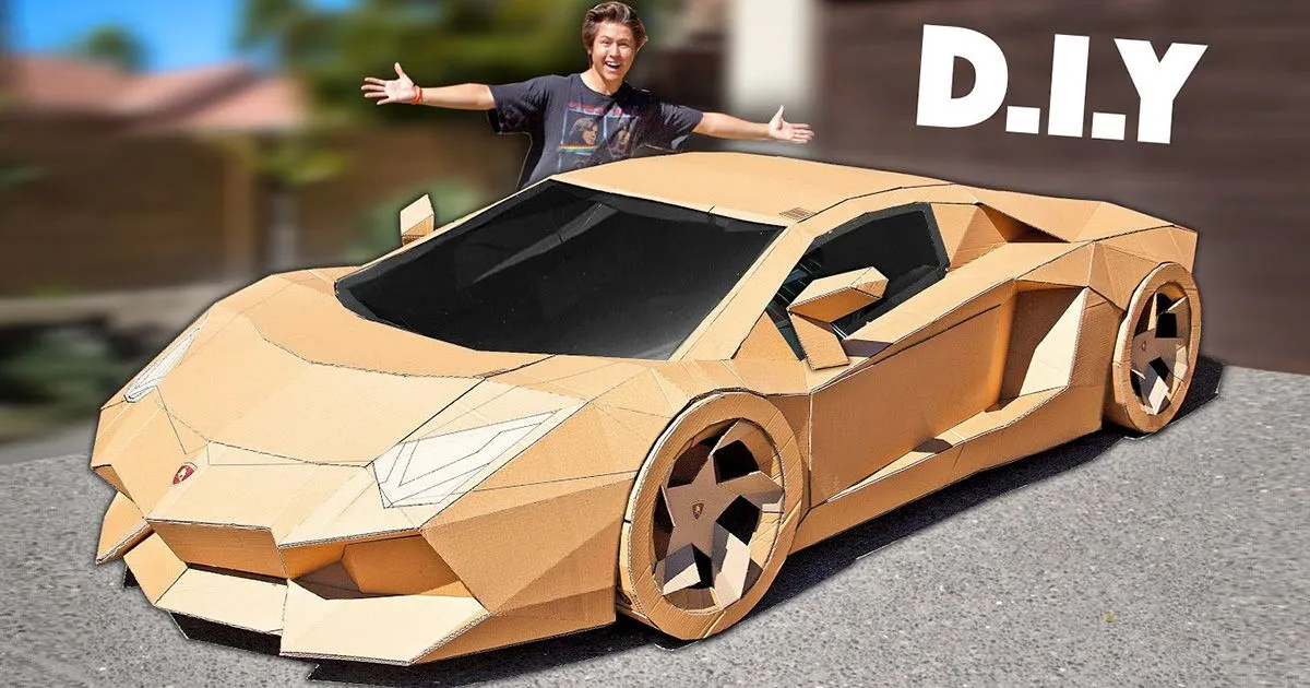 Un youtuber fabricó un Lamborghini de cartón a gran escala - Fuel Car  Magazine