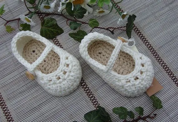 zapatos de bebé niña Merceditas Crochet booties por Ohprettypretty