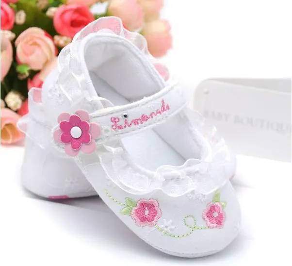 Zapatos para bebé niña recien nacida - Imagui