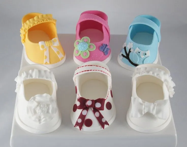 Zapatos de bebes para fofuchas | Sapatos em EVA | Pinterest ...