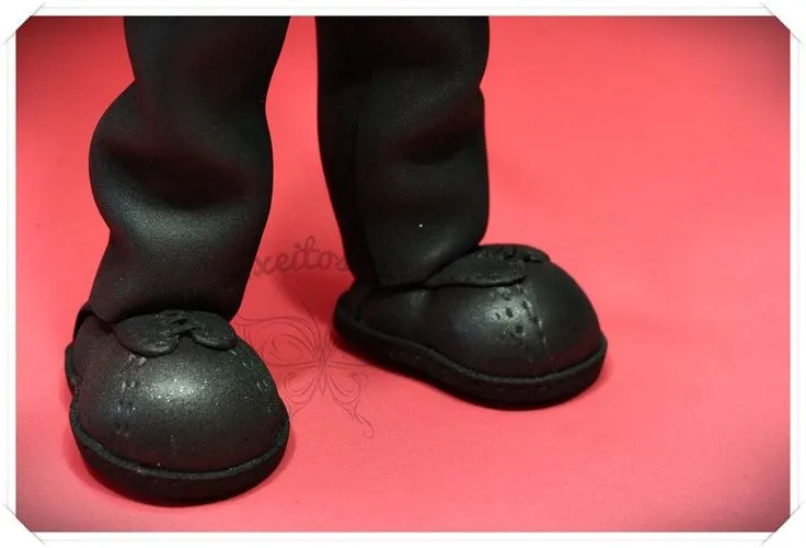 Zapatos en goma eva para novio | zapatos fofucha | Pinterest