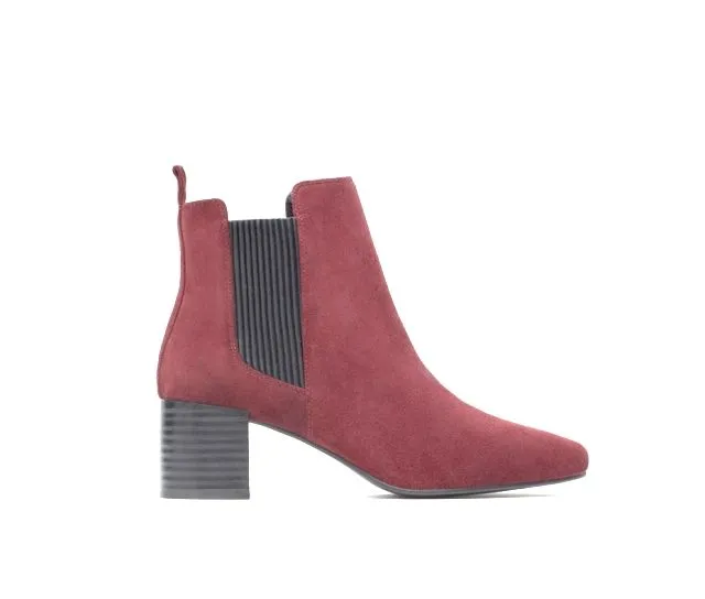 Zara presenta su nueva colección de botas y botines