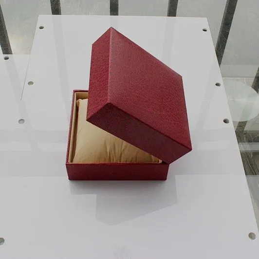 10 X 10 X 6 venta al por mayor reloj rojo caja de regalo de madera ... 10 X 10 X 6 venta al por mayor reloj rojo caja de regalo de madera ...