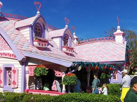 10 casas reales inspiradas en caricaturas | ☆ Have U had your Adi ... 10 casas reales inspiradas en caricaturas | ☆ Have U had your Adi ...