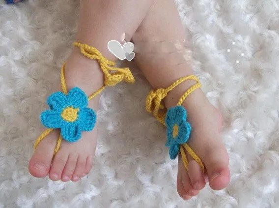 Patrones de sandalias pies descalzos de bebé en crochet - Imagui Patrones de sandalias pies descalzos de bebé en crochet - Imagui