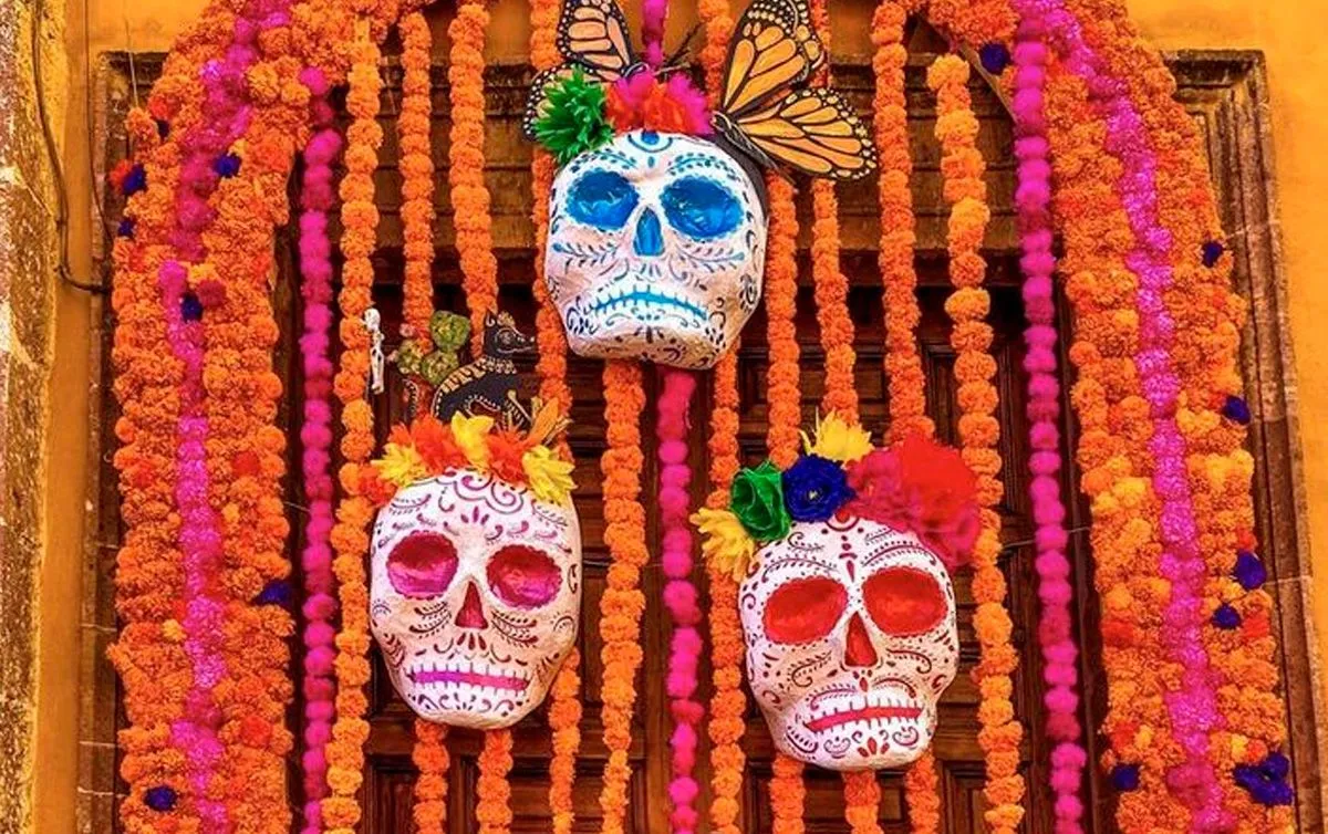 10 ideas para decorar tu puerta de Día de Muertos 10 ideas para decorar tu puerta de Día de Muertos