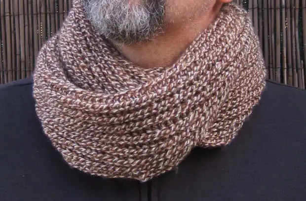 10 patrones para tejer gorros, cuellos y bufandas de punto