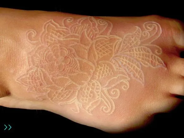 12 ideas de TATUAJES con TINTA BLANCA - Mis mil y un | Blog de ... 12 ideas de TATUAJES con TINTA BLANCA - Mis mil y un | Blog de ...