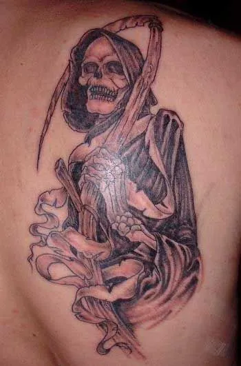 12 originales diseños de tatuajes de la Santísima Muerte ...