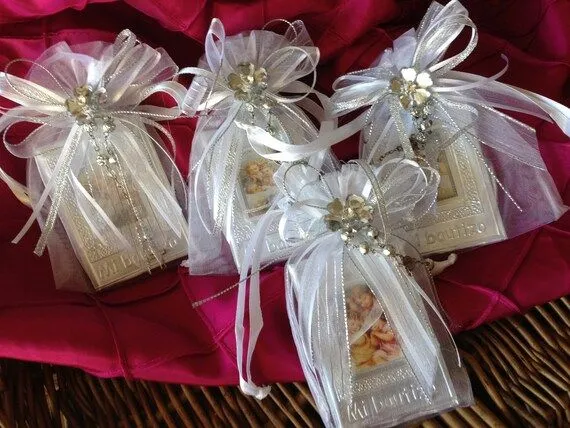 12 Recuerditos de bautismo/ bautizo/ Libritos de por WEDDINGLASSOS