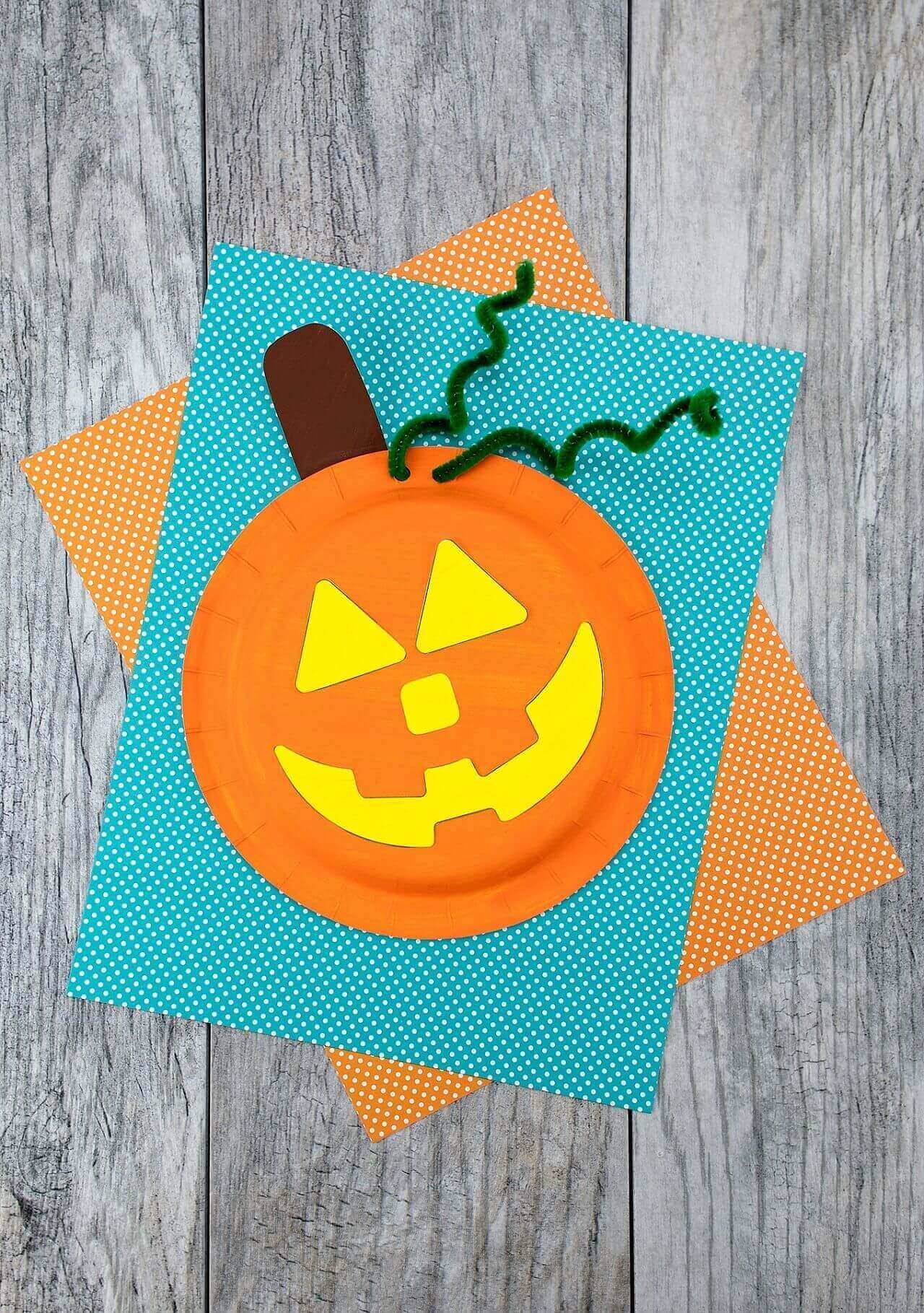 13 manualidades de Halloween súper fáciles y originales para niños y adultos 13 manualidades de Halloween súper fáciles y originales para niños y adultos