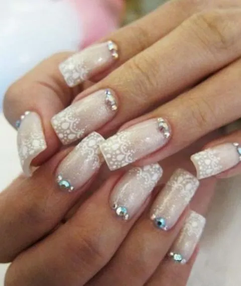 15 diseños para las uñas de la novia : Fiancee Bodas