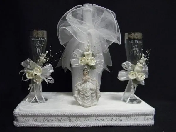 15 on Pinterest | 15 Anos, Quinceanera and Quinceanera Decorations 15 on Pinterest | 15 Anos, Quinceanera and Quinceanera Decorations