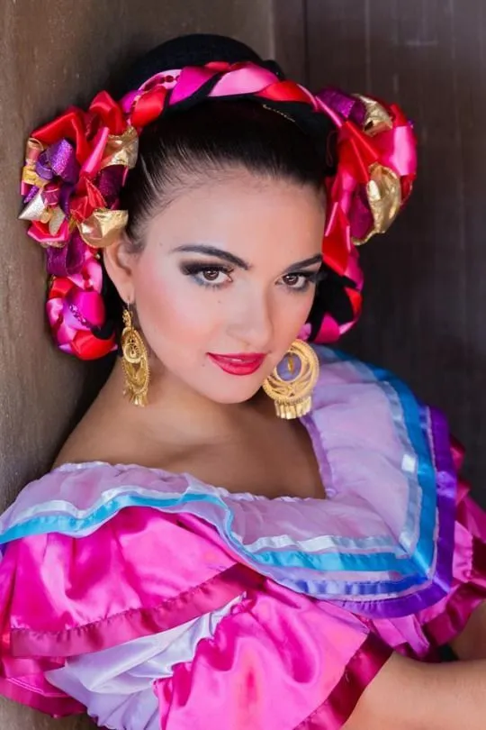 150 Best Peinados Mexicanos ideas in 2023 | ballet folklorico, mexican dresses, traditional mexican dress 150 Best Peinados Mexicanos ideas in 2023 | ballet folklorico, mexican dresses, traditional mexican dress