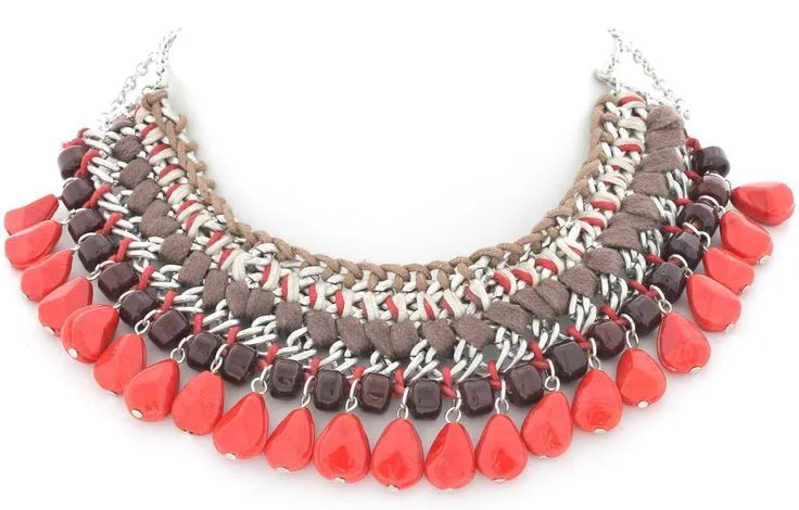16,50€ Collar de cadenas entrelazadas con hilo de algodón y cordon ... 16,50€ Collar de cadenas entrelazadas con hilo de algodón y cordon ...