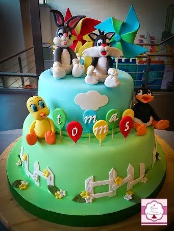 17 Best images about Cakes Looney Tunes on Pinterest | Online ...
