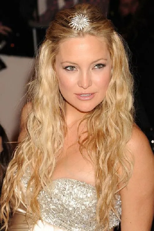 17 Muy Fáciles Peinados De Fiesta Pelo Largo 2013 Mujeres ...