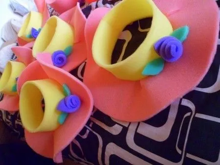17 mejores ideas sobre Sombreros De Goma Espuma en Pinterest ... 17 mejores ideas sobre Sombreros De Goma Espuma en Pinterest ...