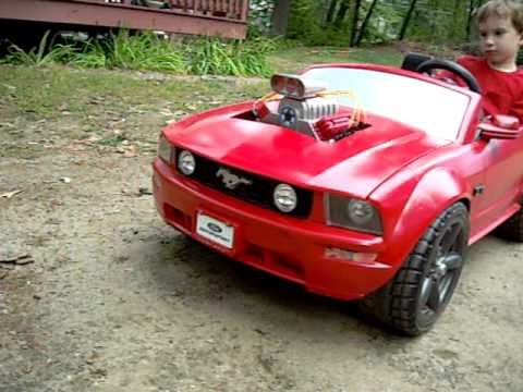 18V Power Wheels Mustang with blower - YouTube