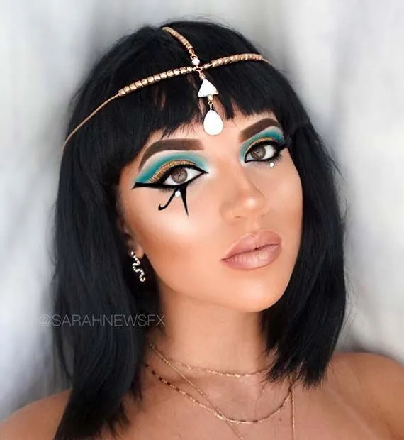 19 Cleopatra Makeup Ideas for Halloween - StayGlam | Maquillaje cleopatra,  Maquillaje egipcio, Maquillaje de diosa