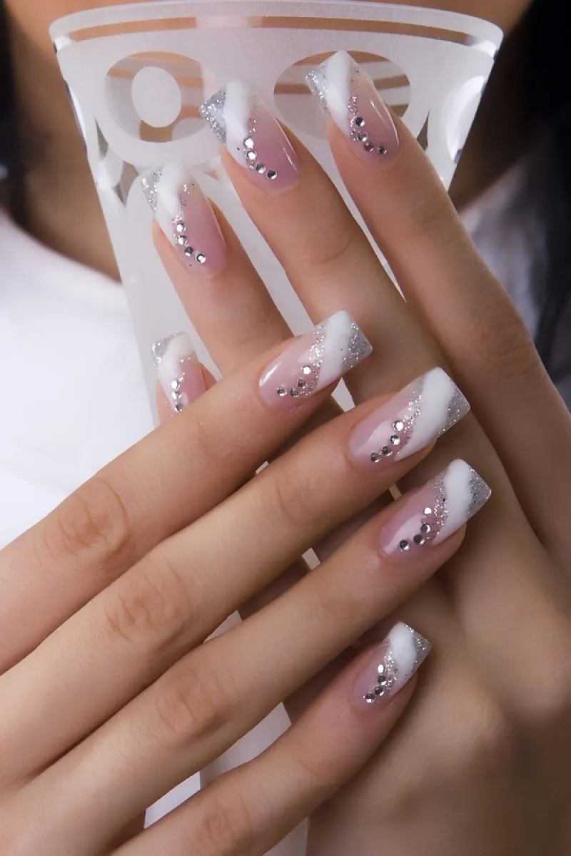 20 French Manicure Nail Art Ideas | Elegantes nageldesign, Nägel muster, Designer nägel 20 French Manicure Nail Art Ideas | Elegantes nageldesign, Nägel muster, Designer nägel