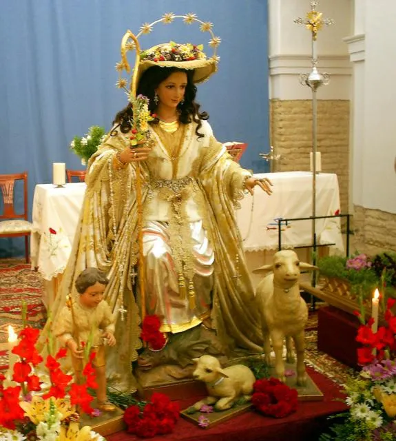 20056-chucena-divina-pastora.jpg