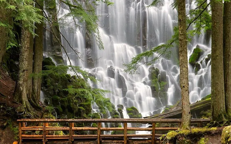 22 fotografías de las cascadas más hermosas del mundo | Banco de ... 22 fotografías de las cascadas más hermosas del mundo | Banco de ...