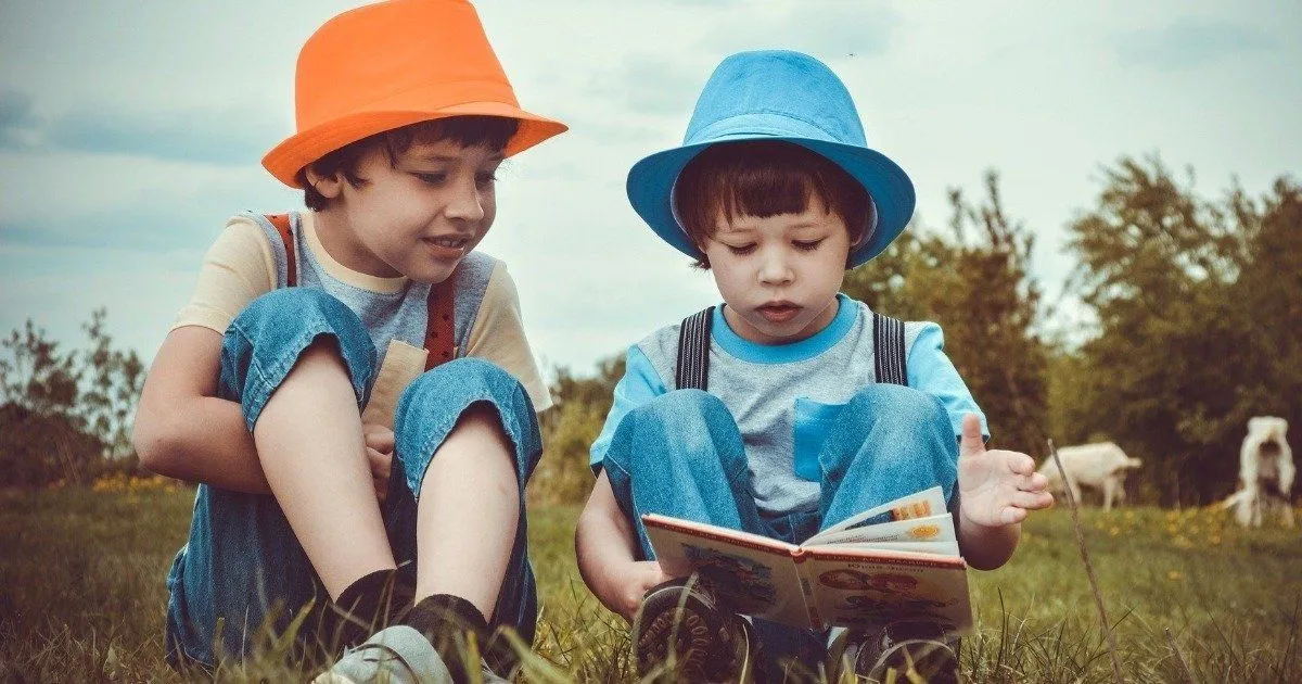 22 poemas cortos para leer y sorprender a los niños - Cultura Genial 22 poemas cortos para leer y sorprender a los niños - Cultura Genial