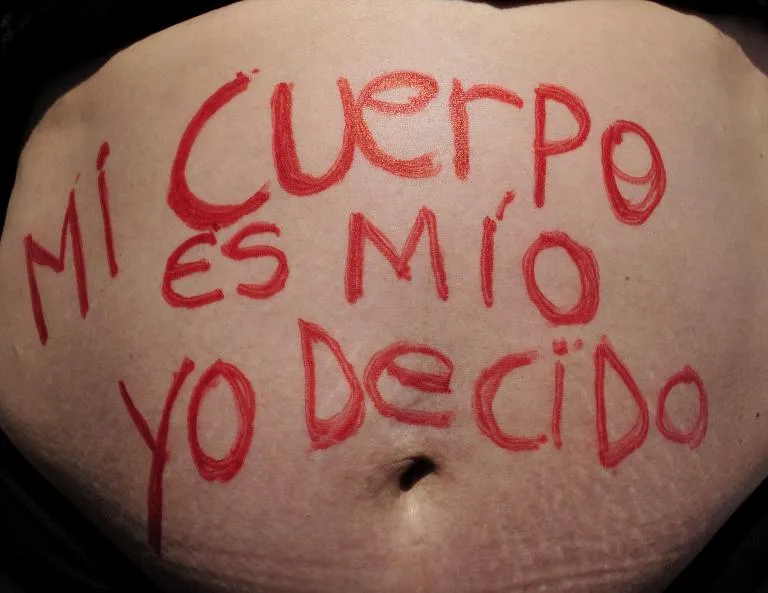 22e21f6c025867a6de ...