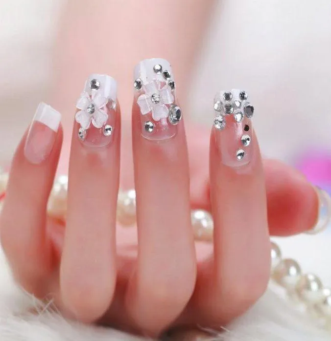 25 Nail Art Ideas Encuentra tu diseño favorito con Strass 25 Nail Art Ideas Encuentra tu diseño favorito con Strass